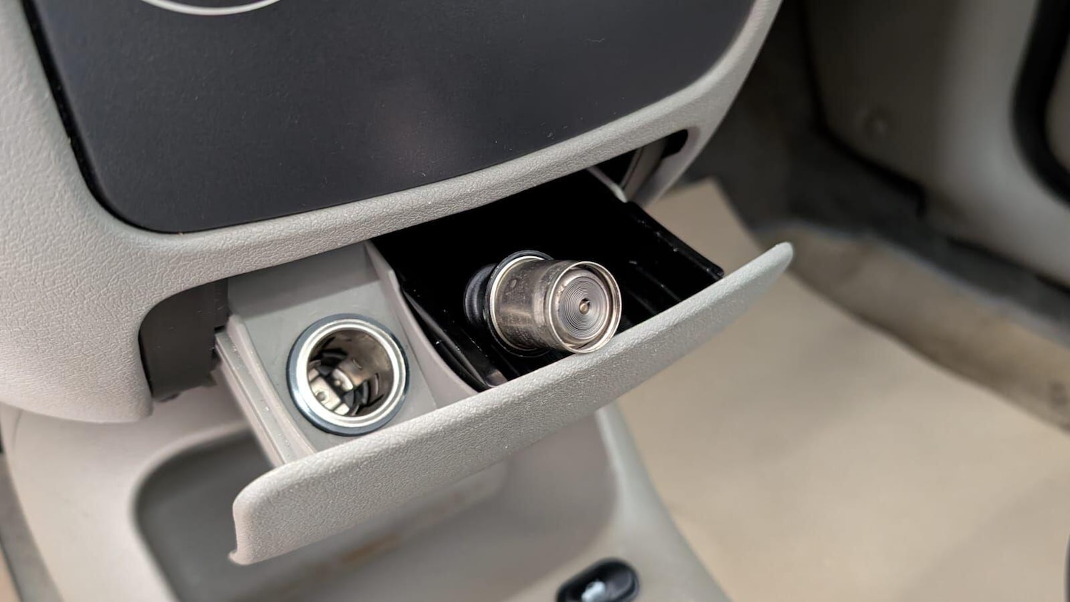 Used Ford Fiesta 1997 for sale - 76925918: Photo 43