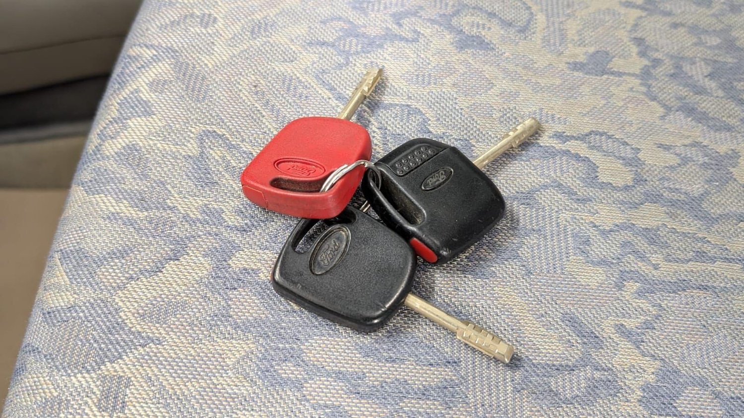 Used Ford Fiesta 1997 for sale - 76925918: Photo 50