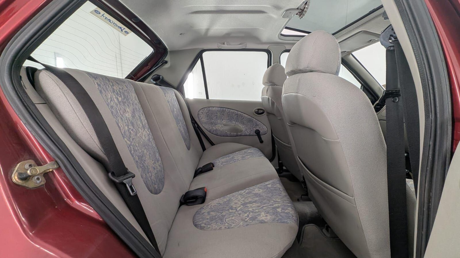 Used Ford Fiesta 1997 for sale - 76925918: Photo 54