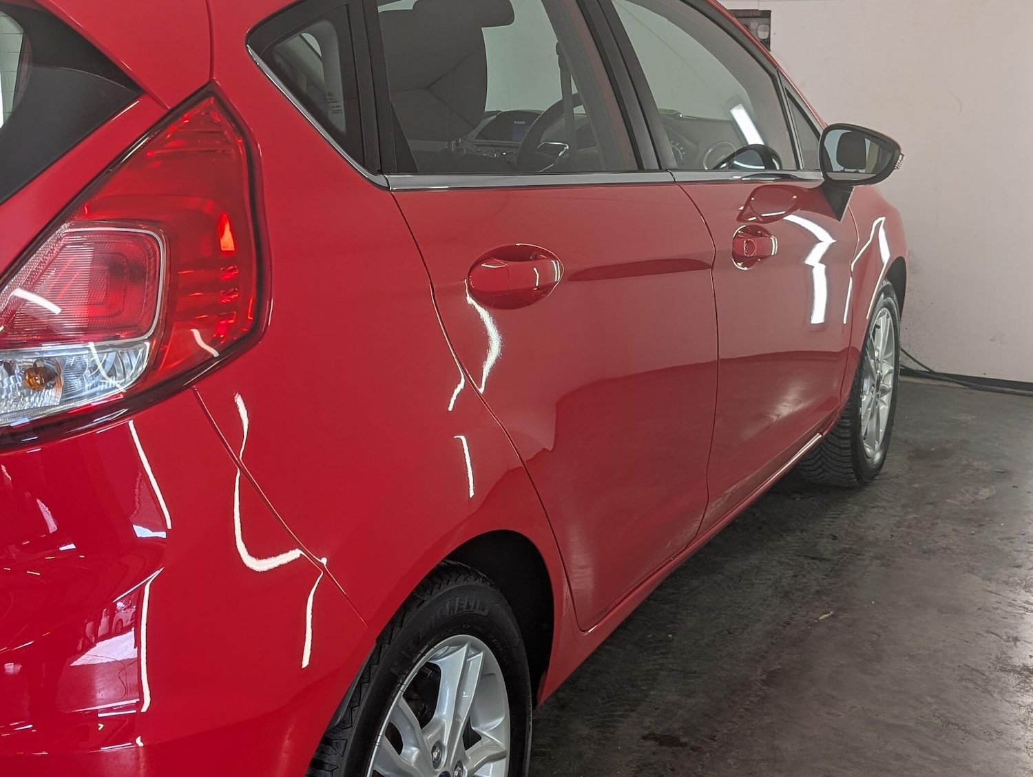 Used Ford Fiesta 2017 for sale - 76060952: Photo 11