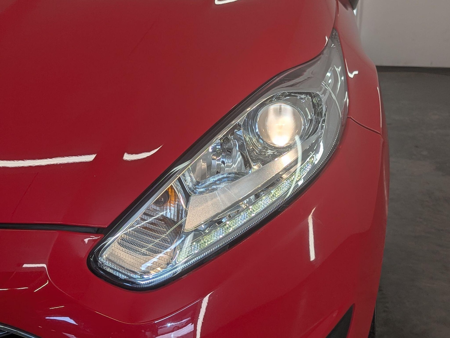 Used Ford Fiesta 2017 for sale - 76060952: Photo 23