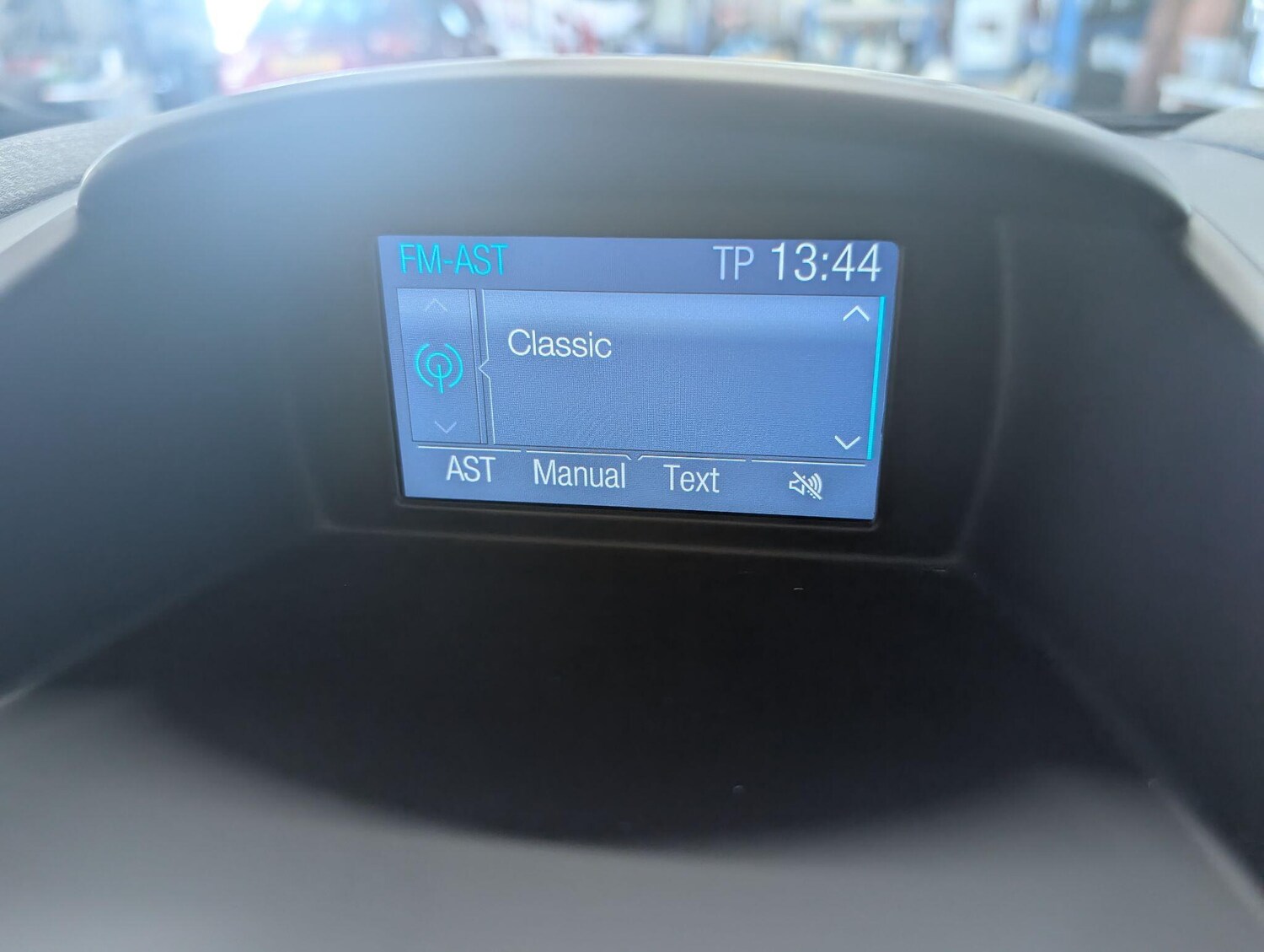 Used Ford Fiesta 2017 for sale - 76060952: Photo 35