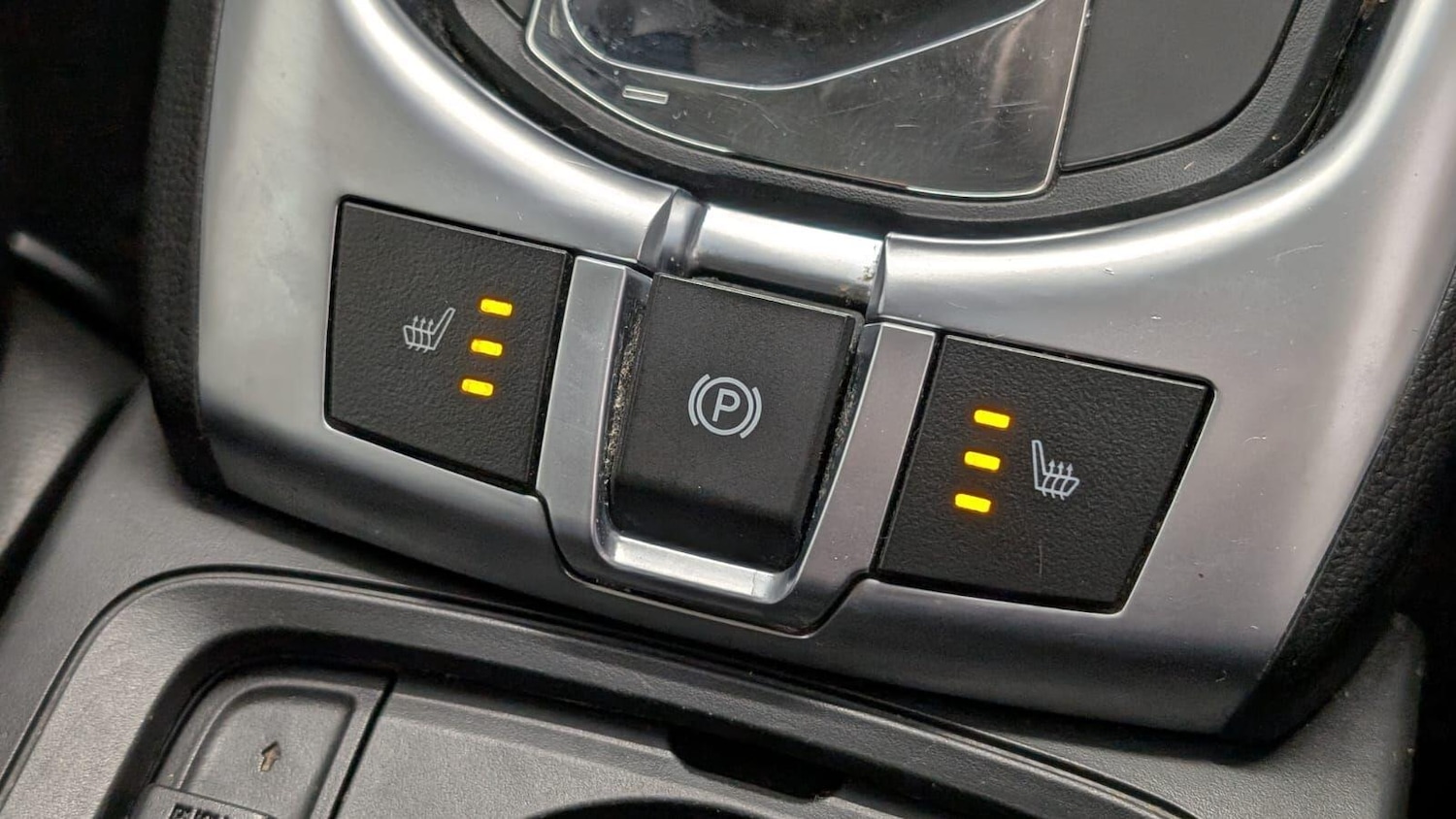 Used Vauxhall Antara 2013 for sale - 77737044: Photo 31