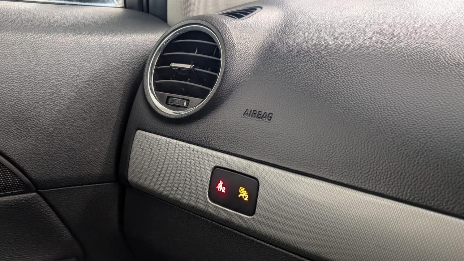 Used Vauxhall Antara 2013 for sale - 77737044: Photo 37