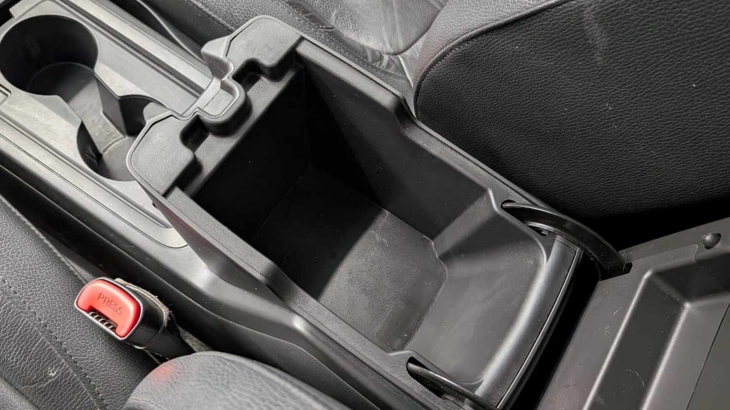 Used Vauxhall Antara 2013 for sale - 77737044: Photo 71