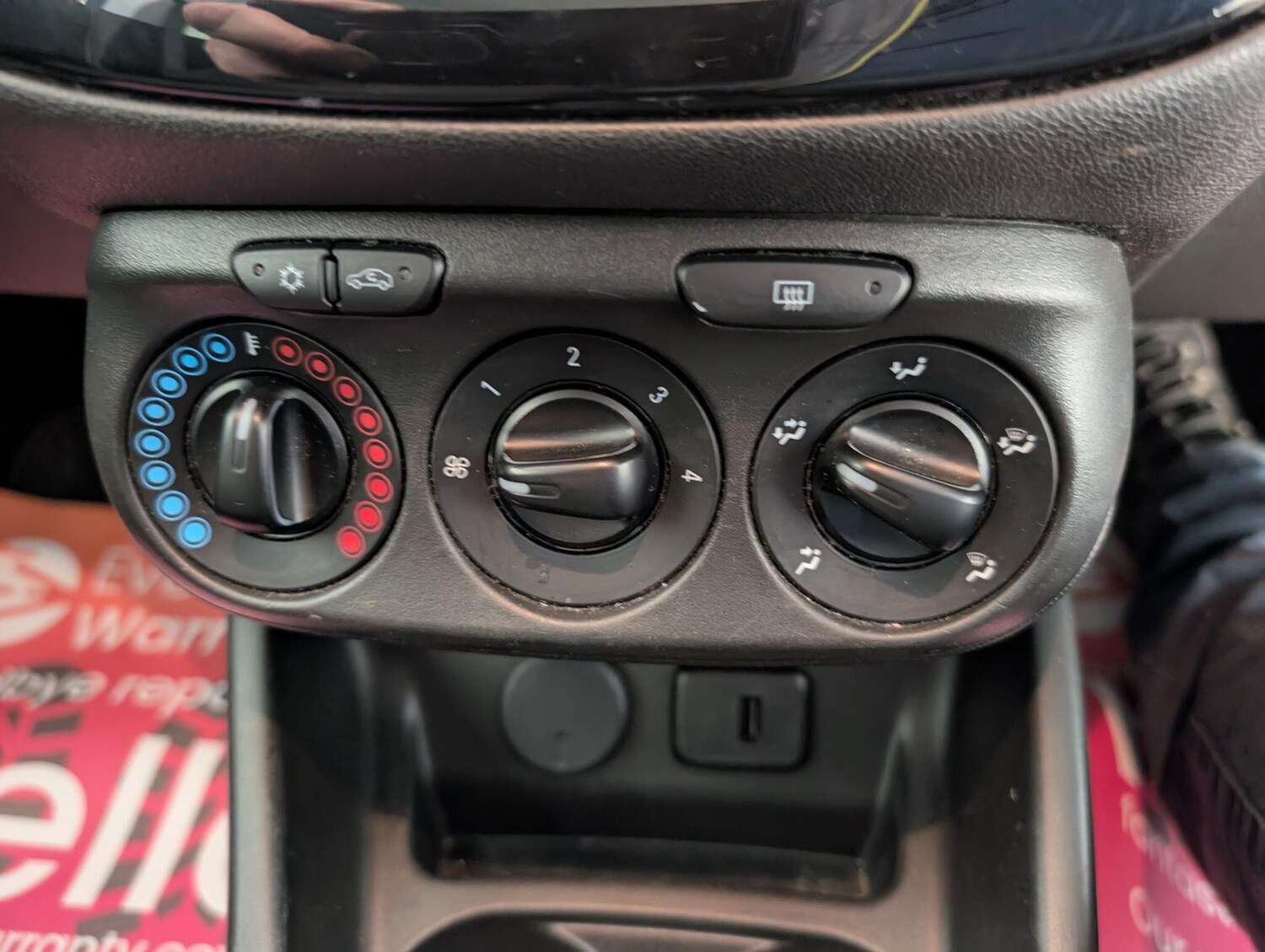 Used Vauxhall Corsa for sale - 76108722: Photo 39