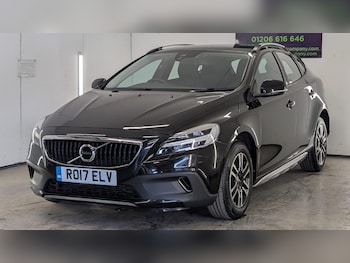 Used Volvo V40 2017 for sale - 78429797: Photo