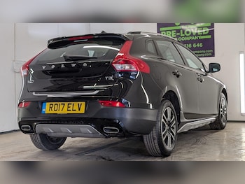 Used Volvo V40 2017 for sale - 78429797: Photo