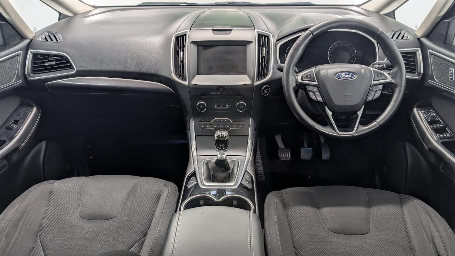 Used Ford S-Max 2016 for sale - 77586154: Photo 4