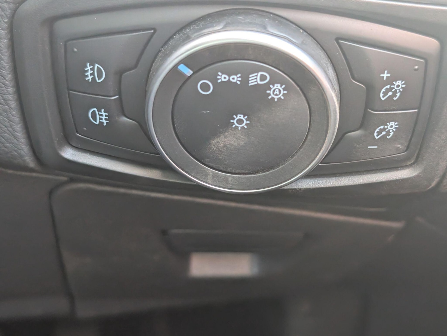 Used Ford Focus 2015 for sale - 77924850: Photo 17