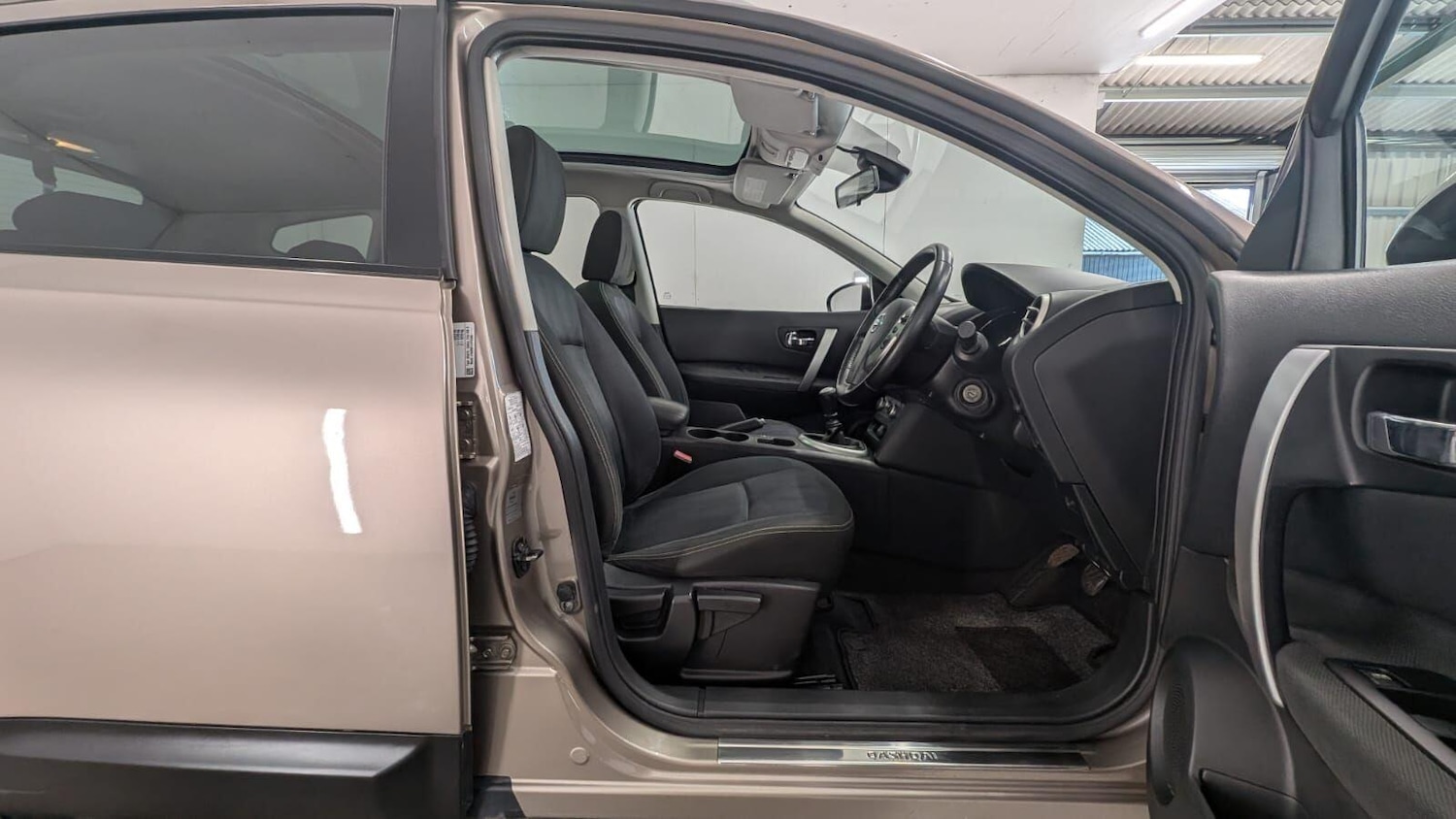 Used Nissan Qashqai+2 2010 for sale - 78046901: Photo 31