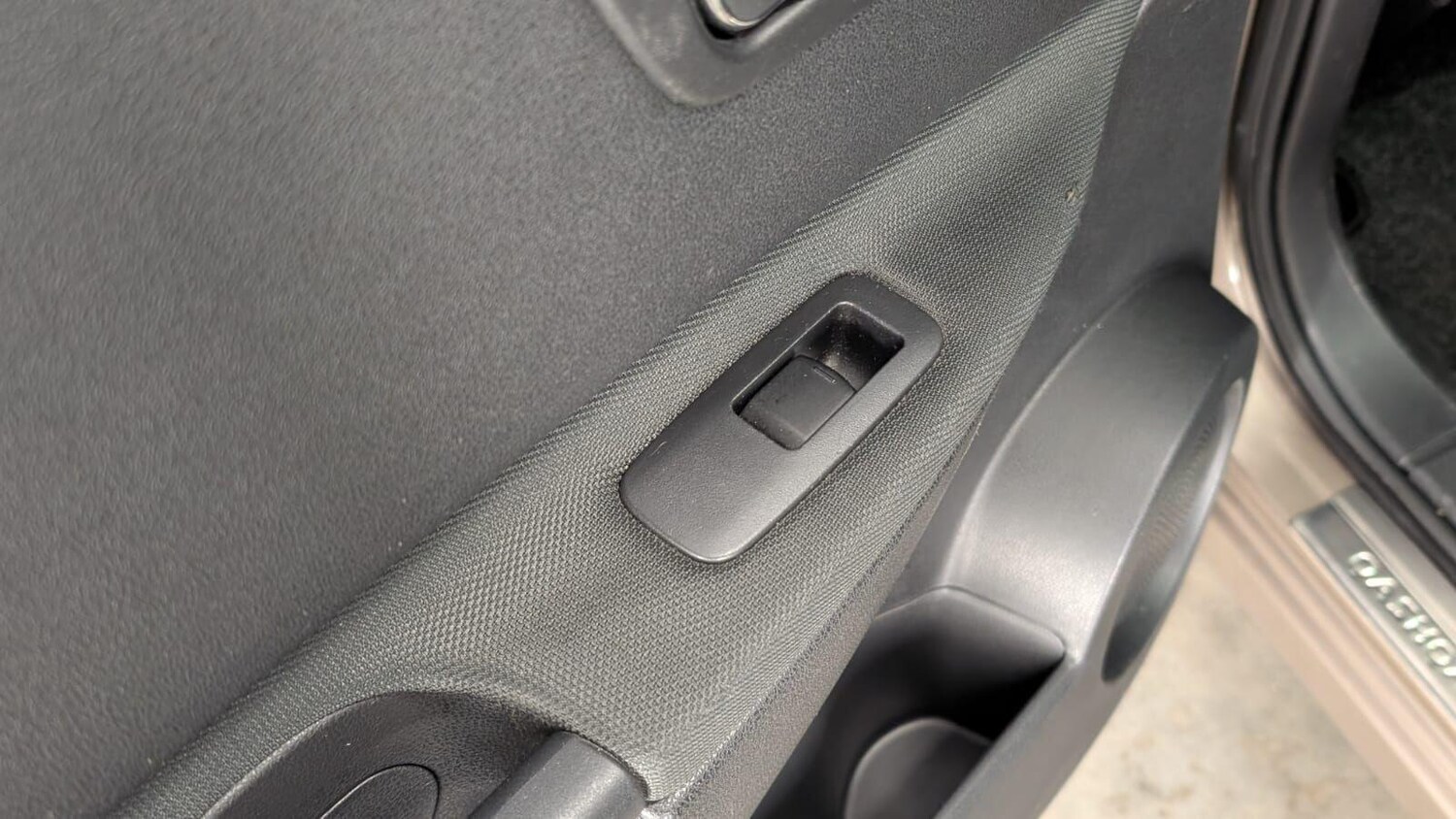 Used Nissan Qashqai+2 2010 for sale - 78046901: Photo 53