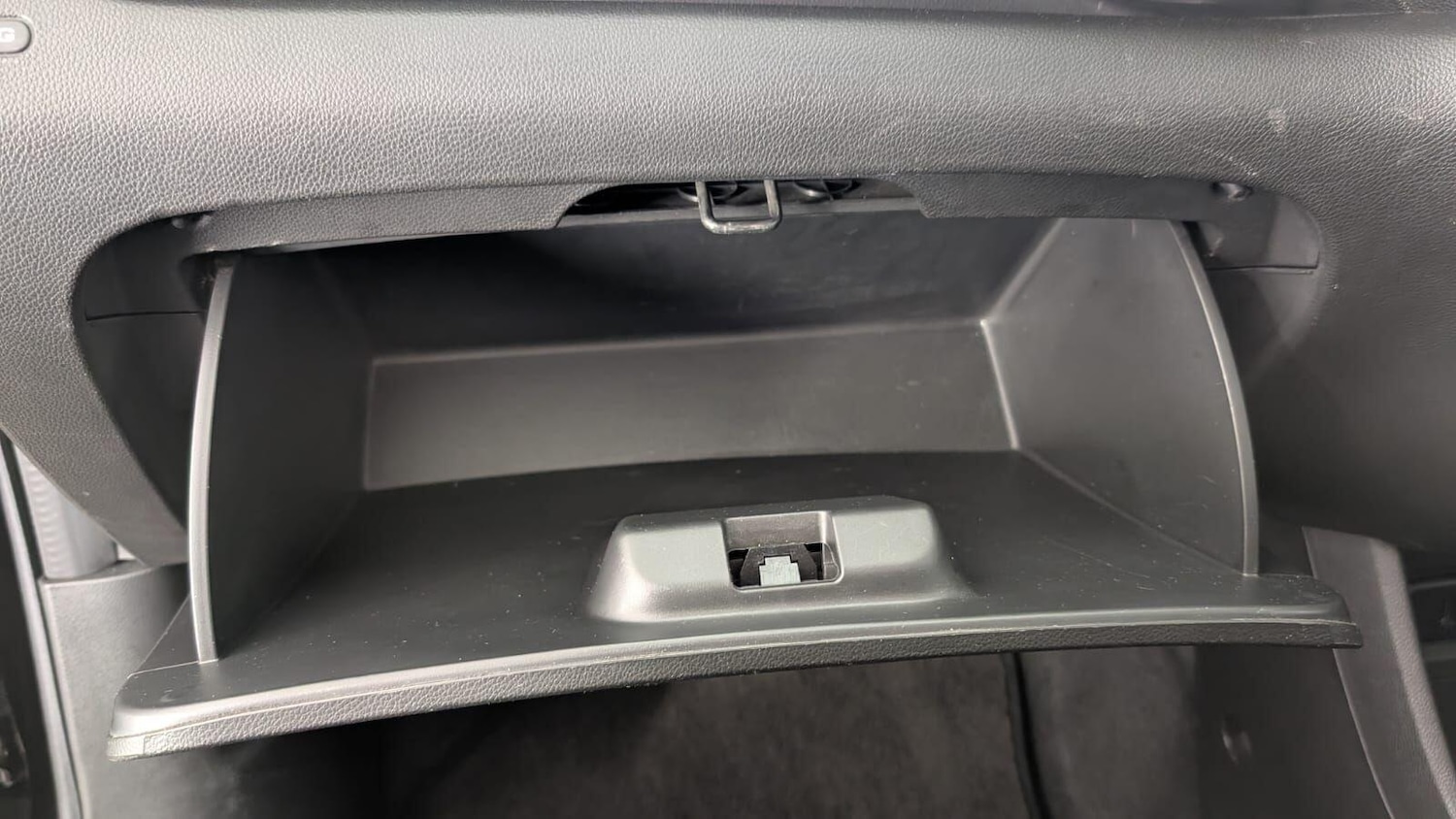 Used Vauxhall Viva 2017 for sale - 78034183: Photo 79