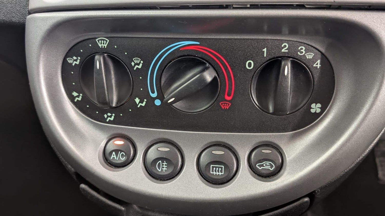 Used Ford Ka 2006 for sale - 77783238: Photo 41