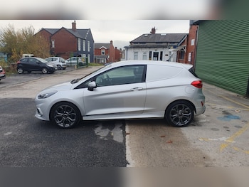 Used Ford Fiesta 2022 for sale - 76497596: Photo