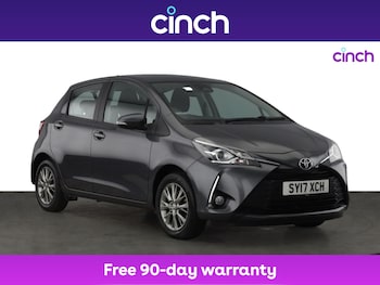 Used Toyota Yaris 2017 for sale - 75554603: Photo