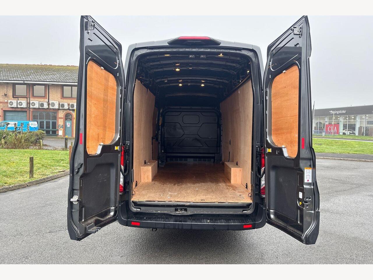 Used Ford Transit 2025 for sale - 77841150: Photo 2