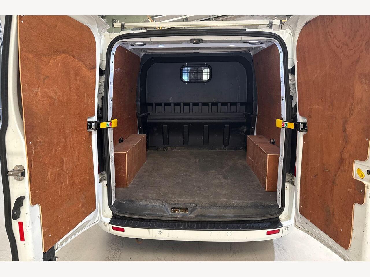 Used Ford Transit Custom 2021 for sale - 78202330: Photo 2