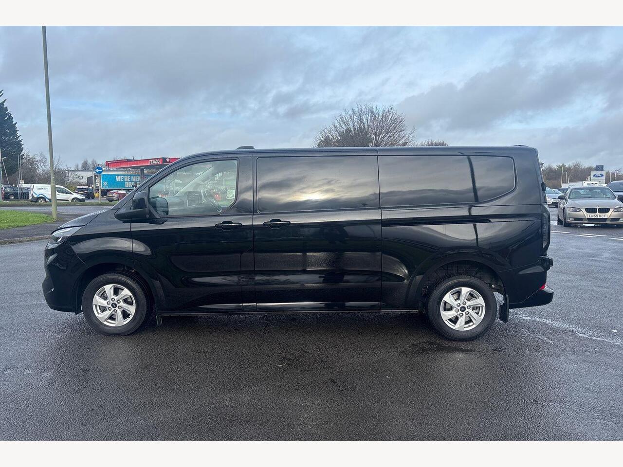 Used Ford Transit Custom 2025 for sale - 76914618: Photo 10