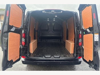 Used Ford Transit Custom 2025 for sale - 76914618: Photo