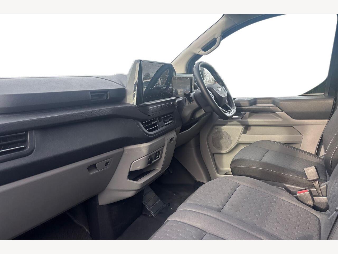 Used Ford Transit Custom 2025 for sale - 76914618: Photo 4