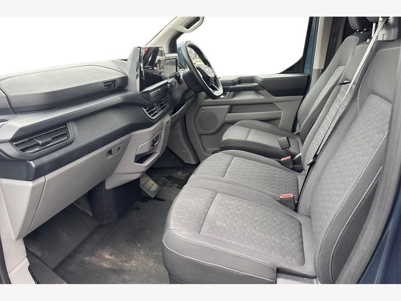 Used Ford Transit Custom 2025 for sale - 78149006: Photo 2