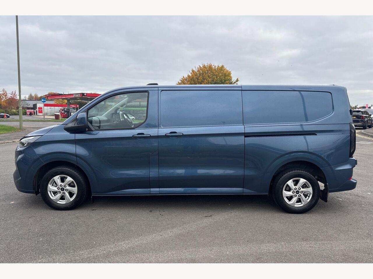 Used Ford Transit Custom 2025 for sale - 76680452: Photo 10