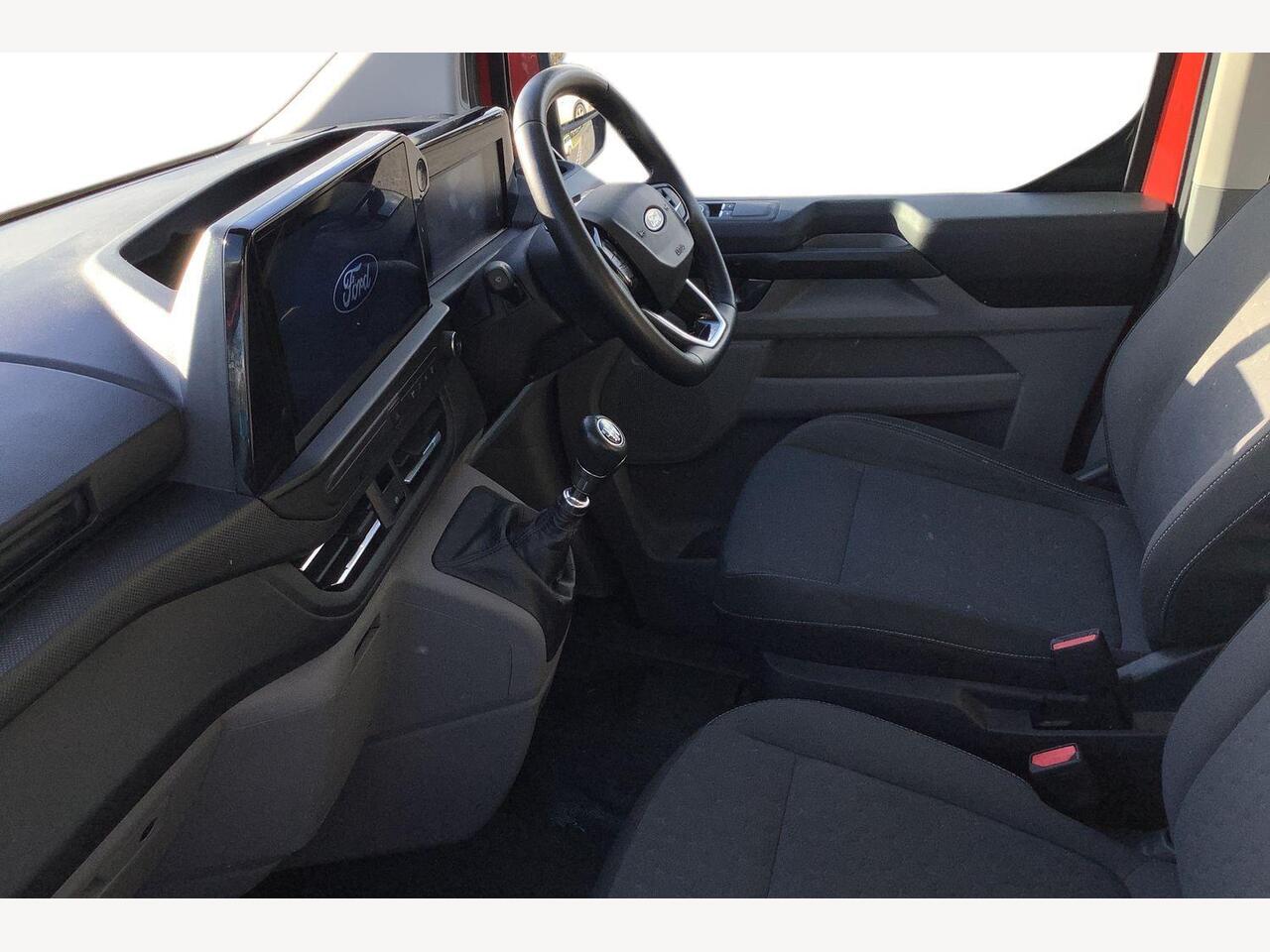 Used Ford Transit Custom 2024 for sale - 76803635: Photo 4