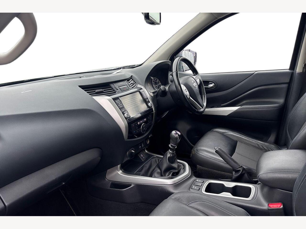 Used Nissan Navara 2020 for sale - 77841183: Photo 4