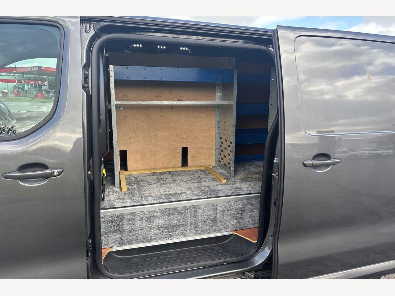 Used Vauxhall Vivaro 2021 for sale - 77841093: Photo 10