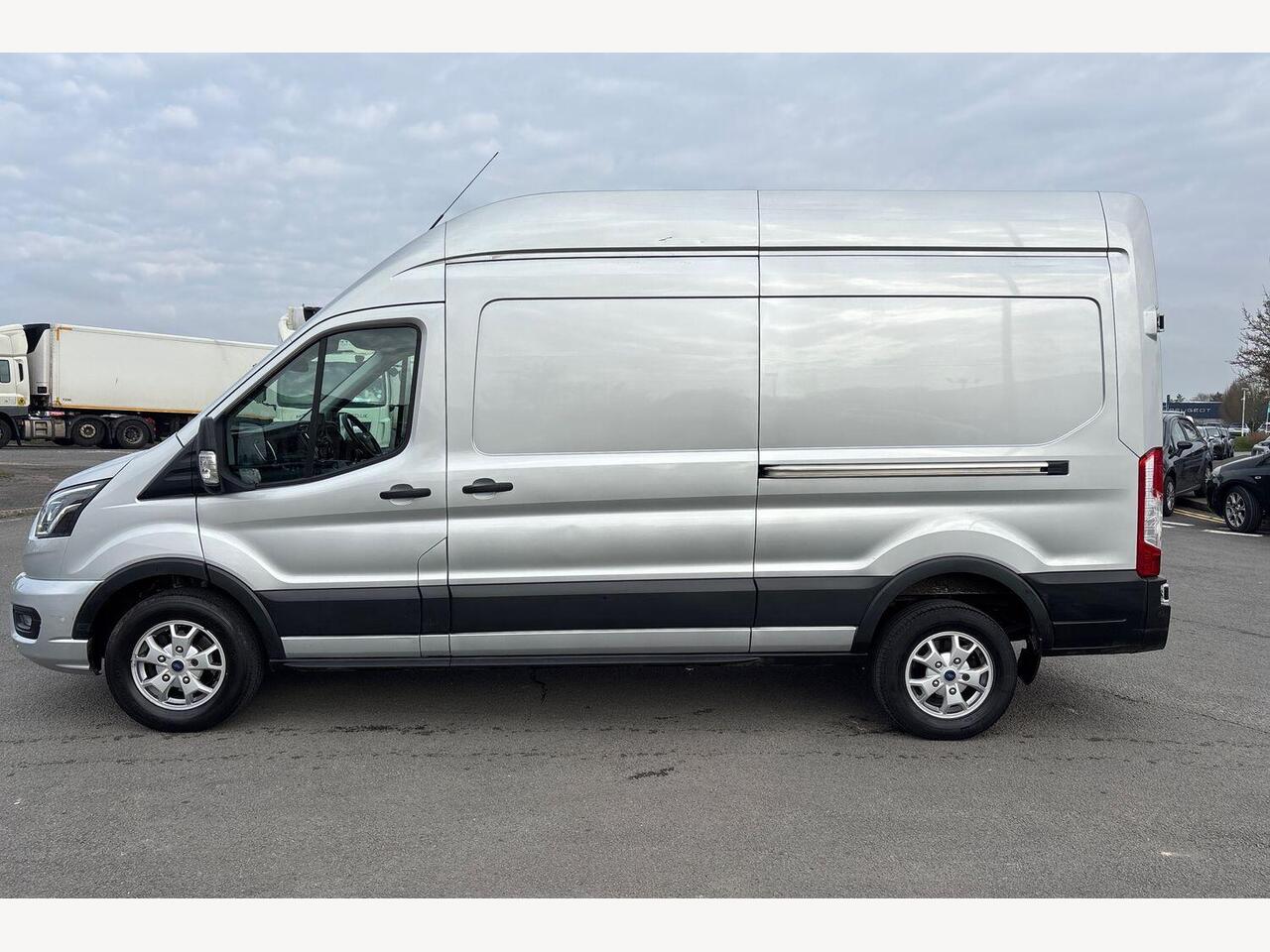 Used Ford Transit 2022 for sale - 77785789: Photo 10