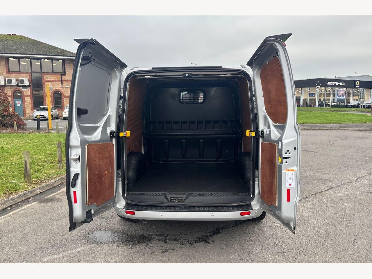 Used Ford Transit Custom 2022 for sale - 77042686: Photo 2