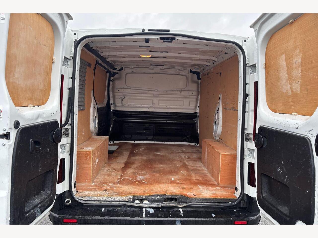 Used Renault Trafic 2022 for sale - 77293093: Photo 2