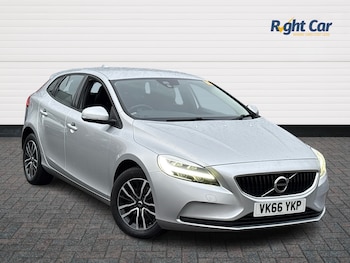 Used Volvo V40 2016 for sale - 77552463: Photo