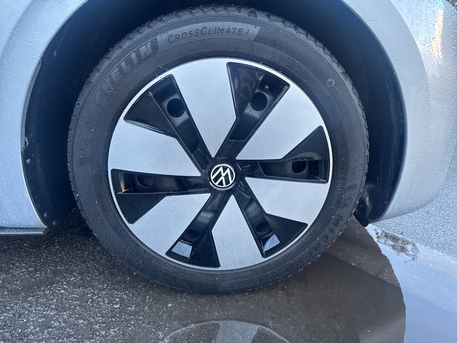 Used Volkswagen ID.3 2021 for sale - 76434490: Photo 5