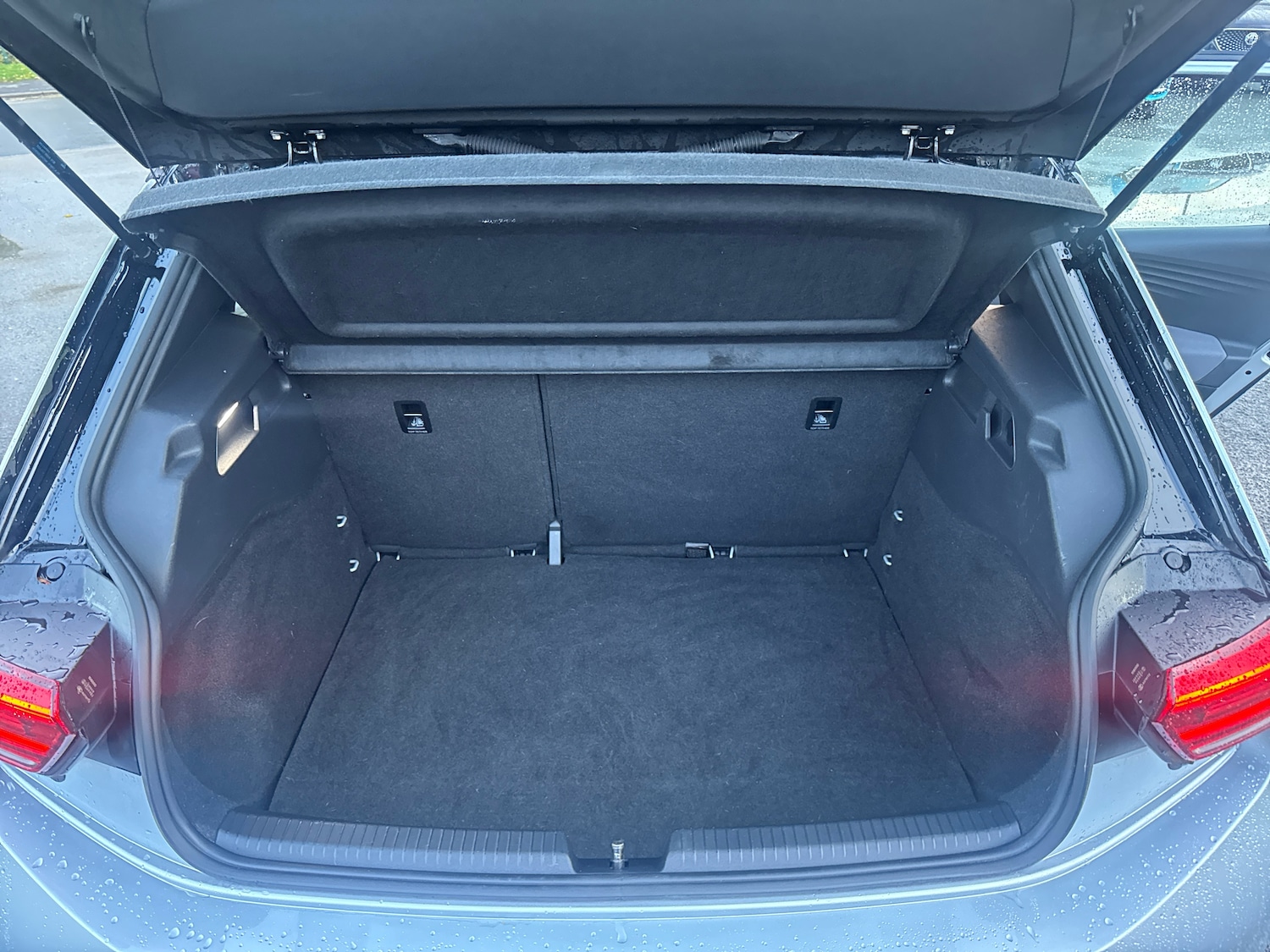 Used Volkswagen ID.3 2021 for sale - 76434490: Photo 9