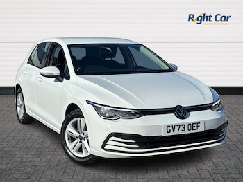 Used Volkswagen Golf 2023 for sale - 77740135: Photo