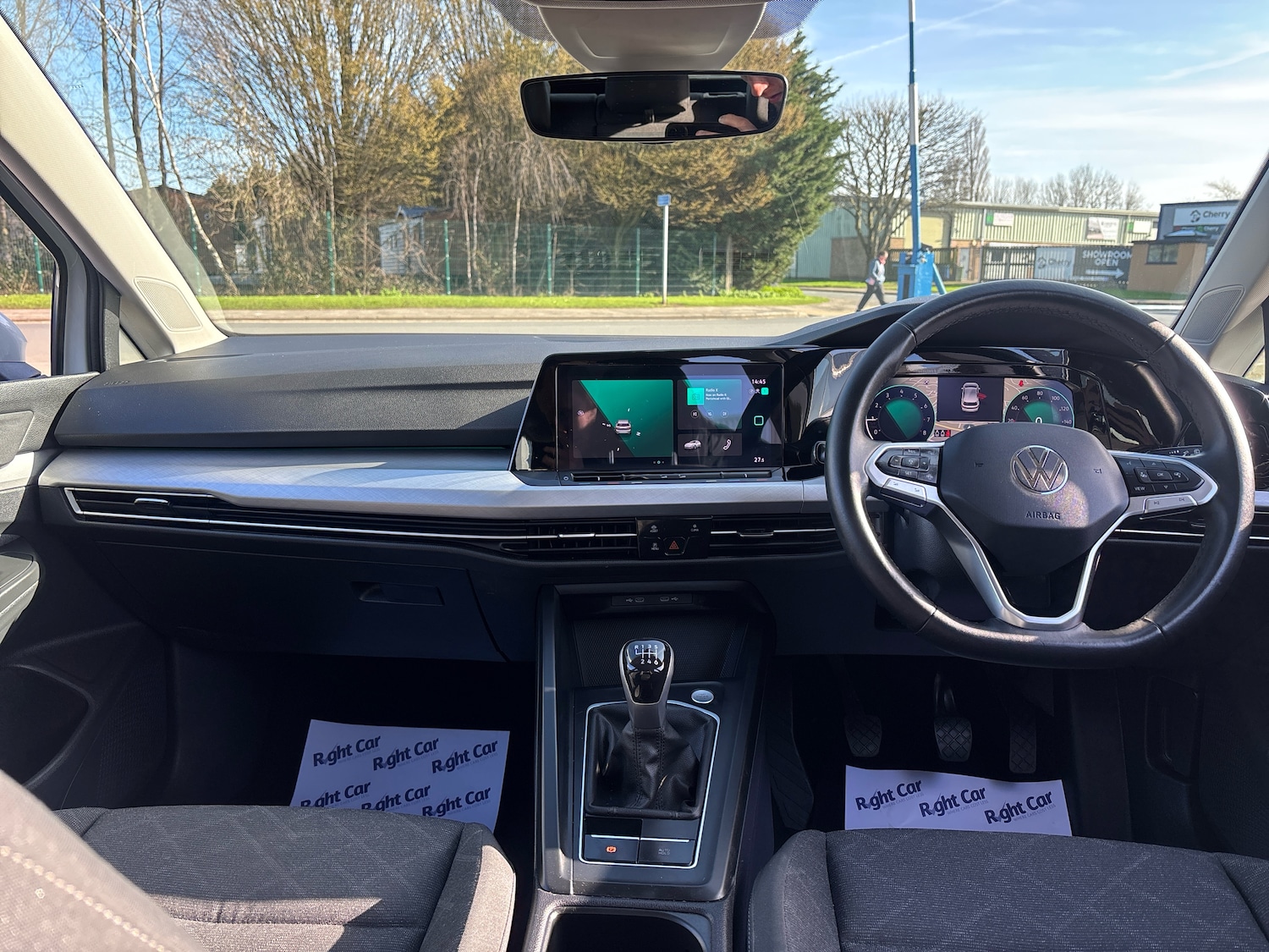 Used Volkswagen Golf 2023 for sale - 77740135: Photo 8