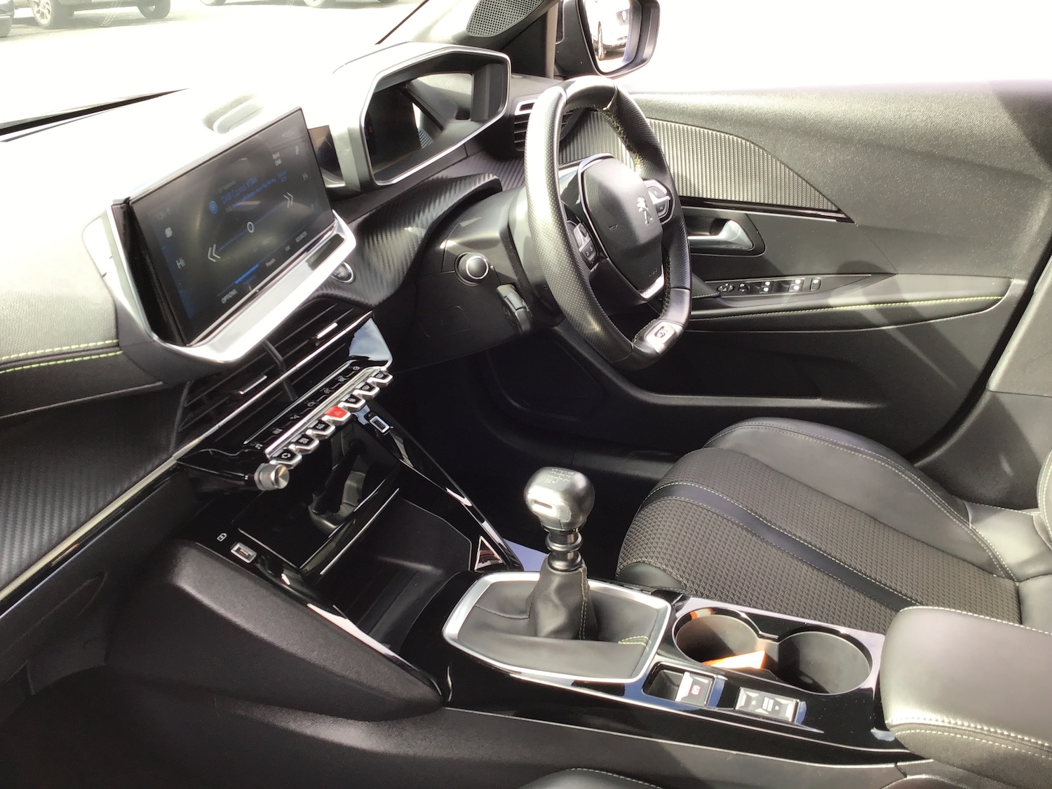 Used Peugeot 208 2021 for sale - 76373074: Photo 2