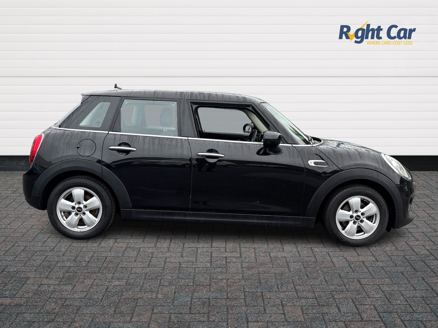 Used MINI Hatch 2020 for sale - 76328503: Photo 4