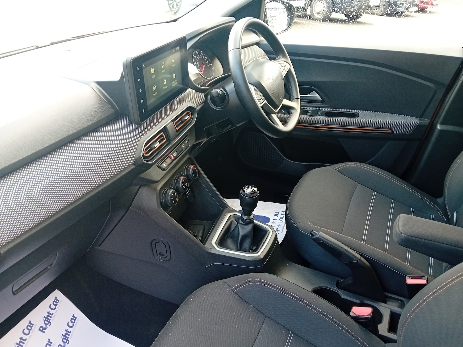 Used Dacia Sandero Stepway 2023 for sale - 76635788: Photo 2