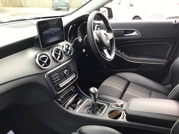 Used Mercedes-Benz GLA 2019 for sale - 78650659: Photo