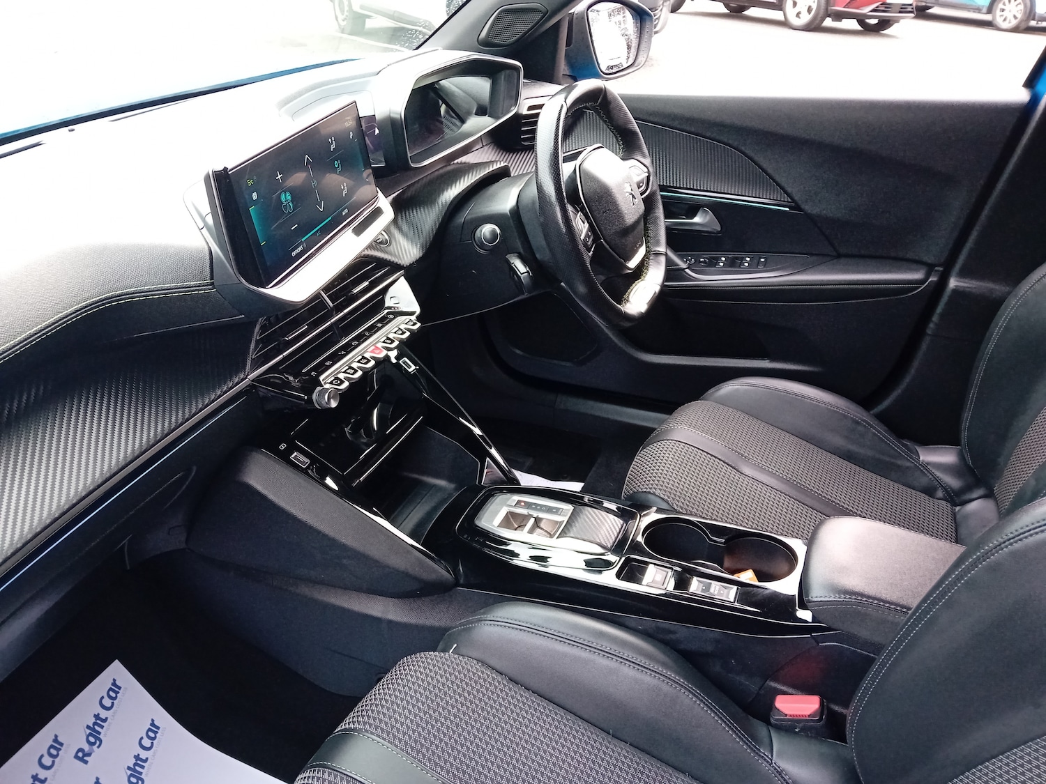 Used Peugeot 2008 2023 for sale - 77552468: Photo 2