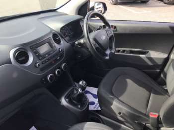 Used Hyundai i10 2019 for sale - 75434263: Photo