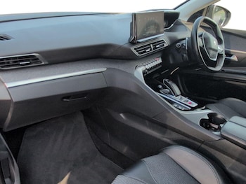 Used Peugeot 3008 2022 for sale - 79294004: Photo