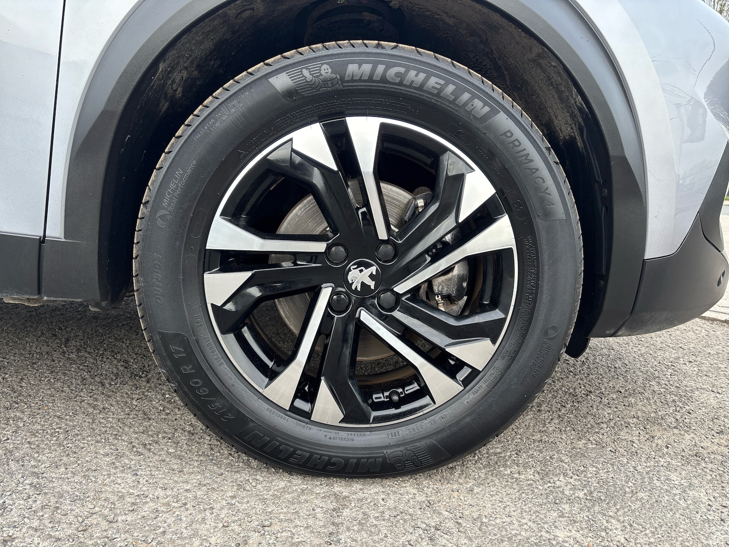 Used Peugeot 2008 2022 for sale - 77995178: Photo 5