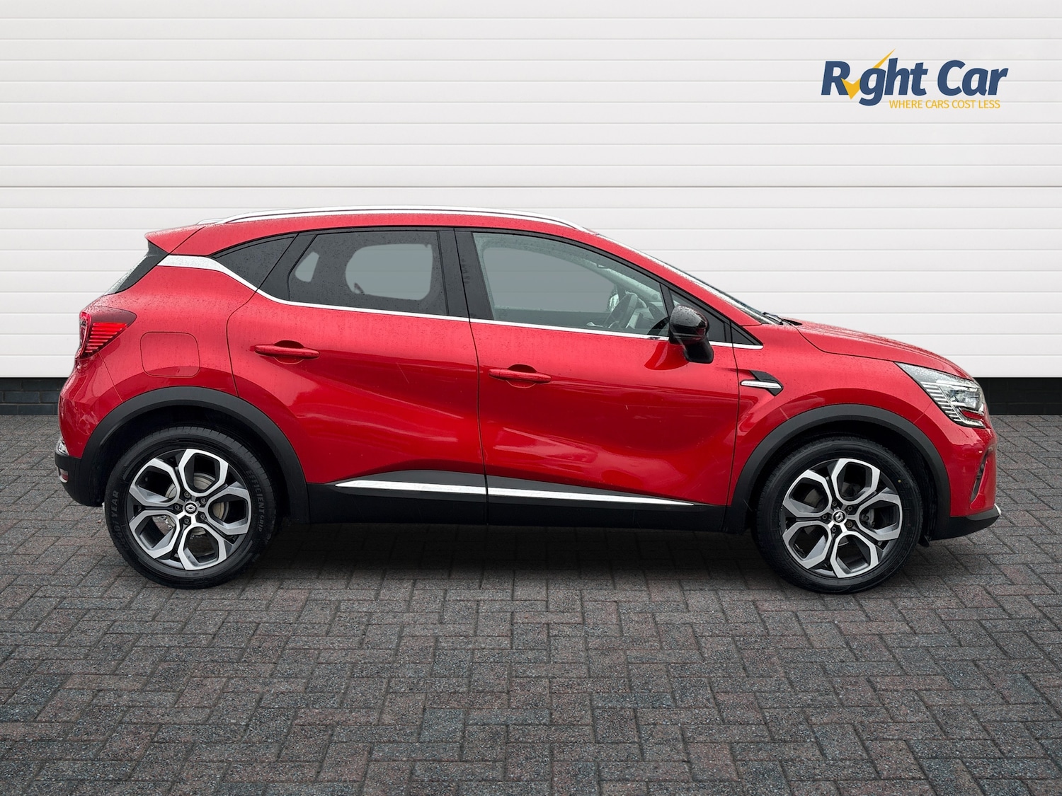 Used Renault Captur 2024 for sale - 76648047: Photo 4