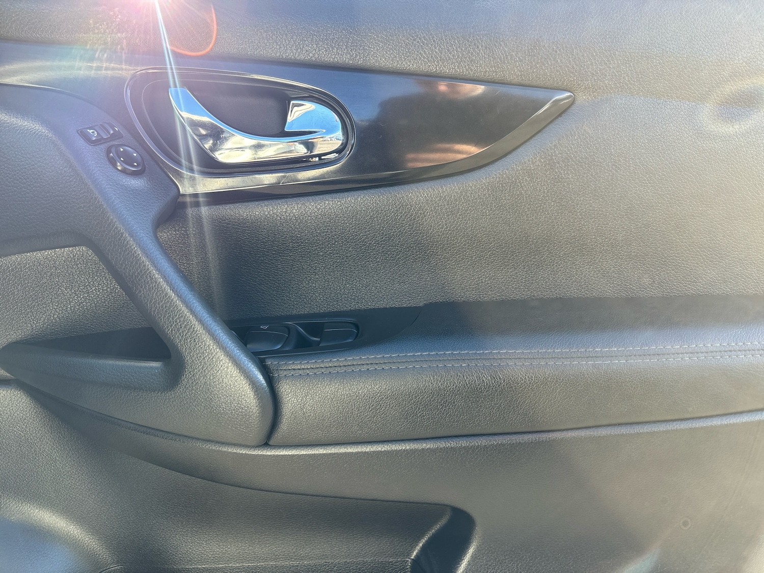 Used Nissan Qashqai 2017 for sale - 76410409: Photo 11