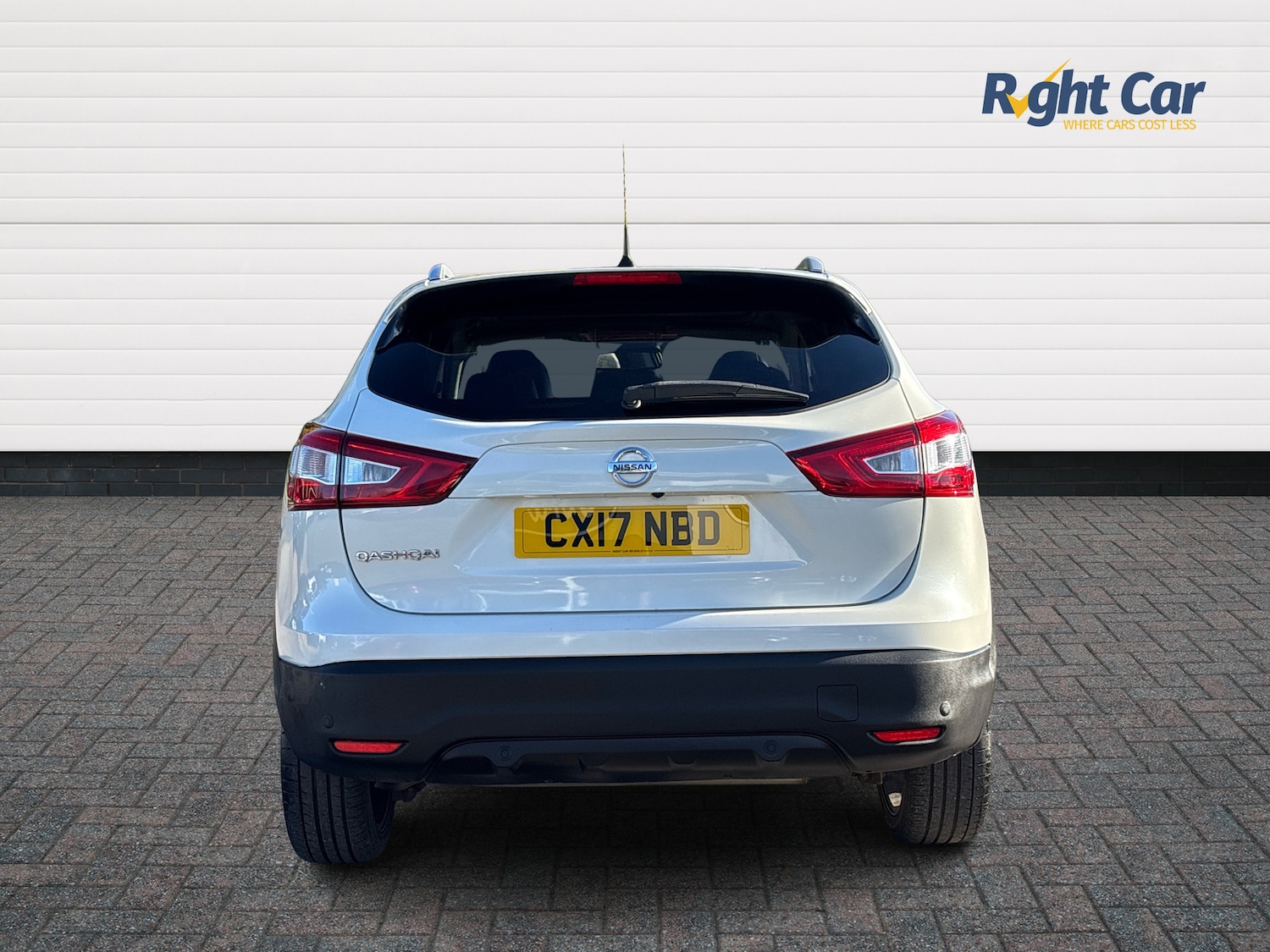 Used Nissan Qashqai 2017 for sale - 76410409: Photo 12