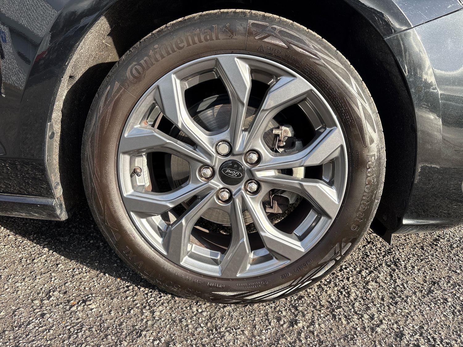 Used Ford Focus 2023 for sale - 77316104: Photo 5